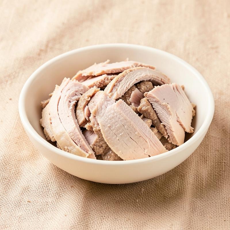 Turkey Pâté Wet Food — Smooth turkey pâté texture for dogs that prefer soft food.